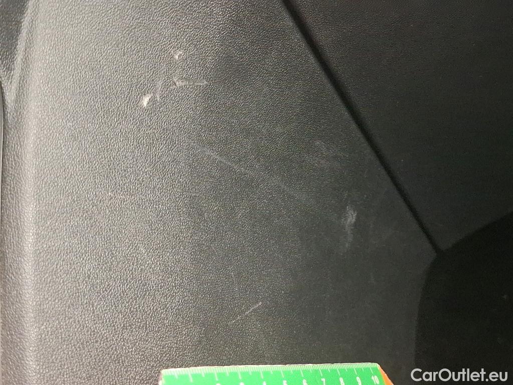  Peugeot  208  Affaire Premium Pack 1.5 HDi 100CV BVM6 E6dT #19