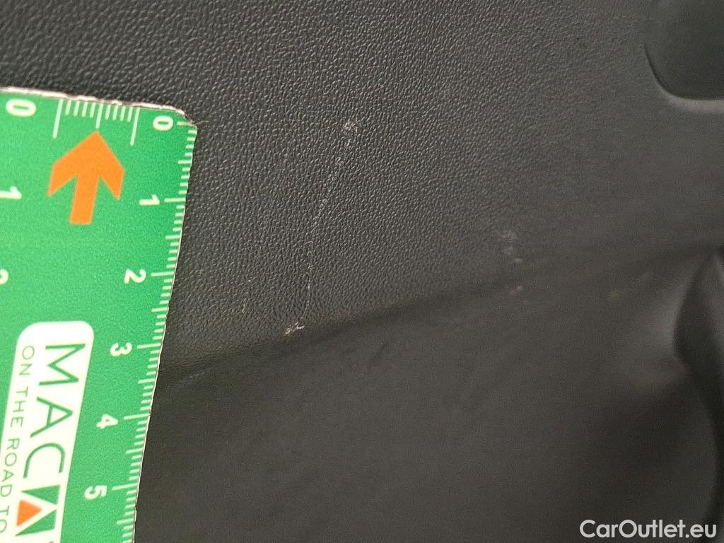  Peugeot  208  Affaire Premium Pack 1.5 HDi 100CV BVM6 E6dT #24