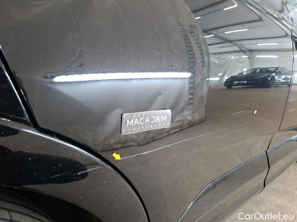  Opel   Grandland X Grandland X Elegance Business 1.5 130CV BVA8 E6d #44