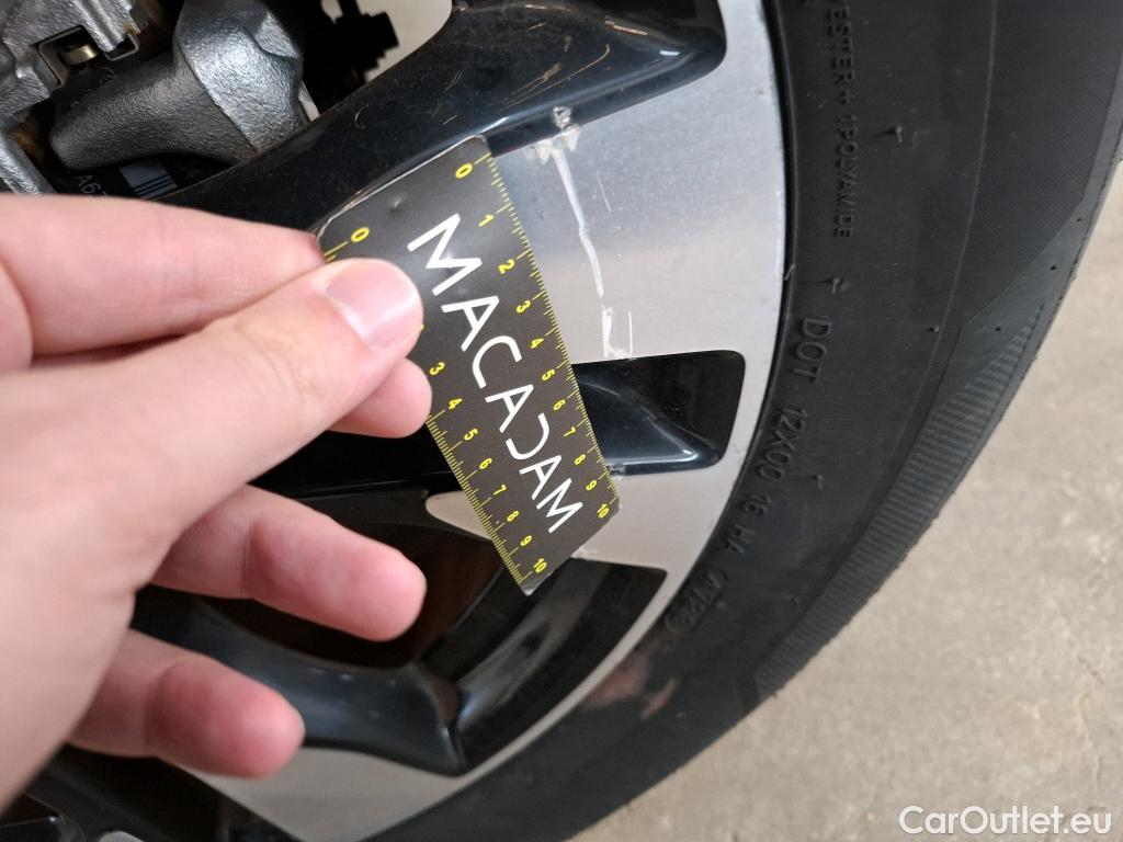  Opel   Grandland X Grandland X Elegance Business 1.5 130CV BVA8 E6d #17