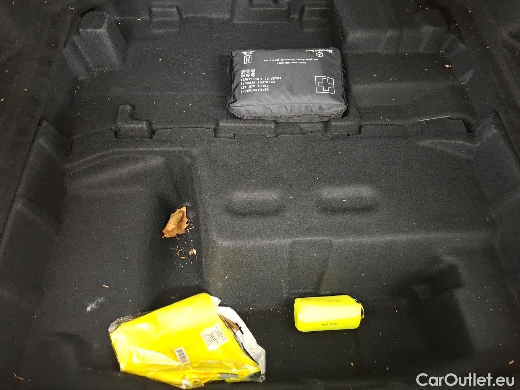  Mercedes  C-Klasse MERCEDES-BENZ Classe C Break / 2021 / 5P / Break C 220 d AMG Line #22