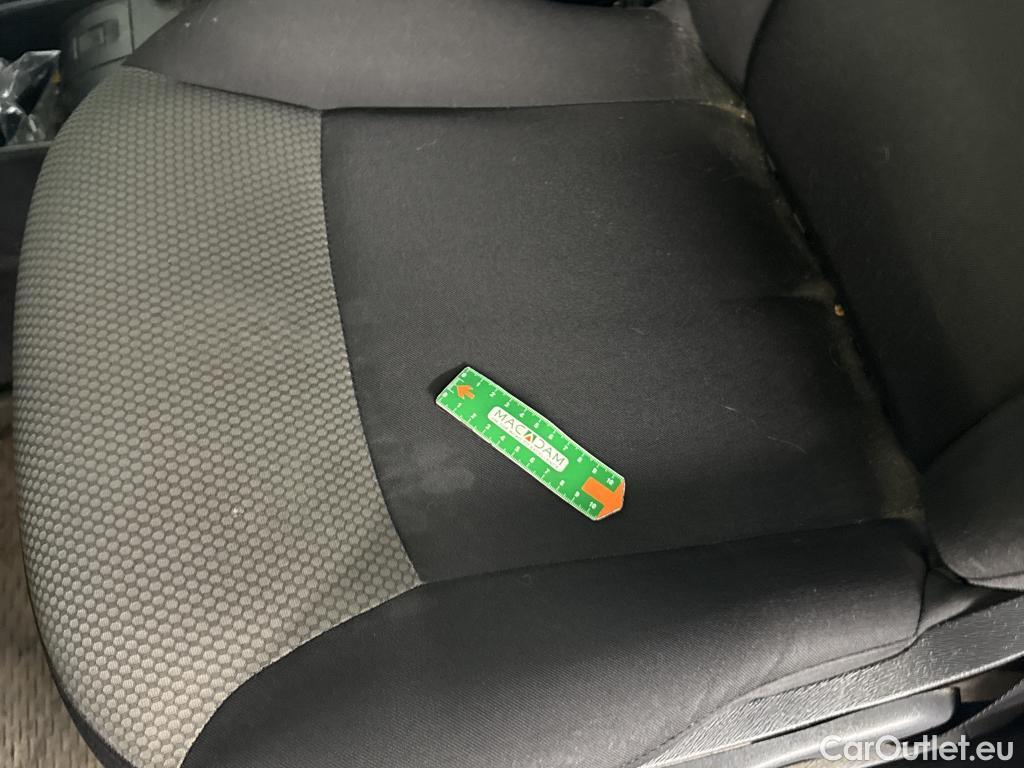  Renault  Kangoo  II Express Maxi Extra (Série Spéciale) 1.5 dCi 95CV BVM6 E6dT #26