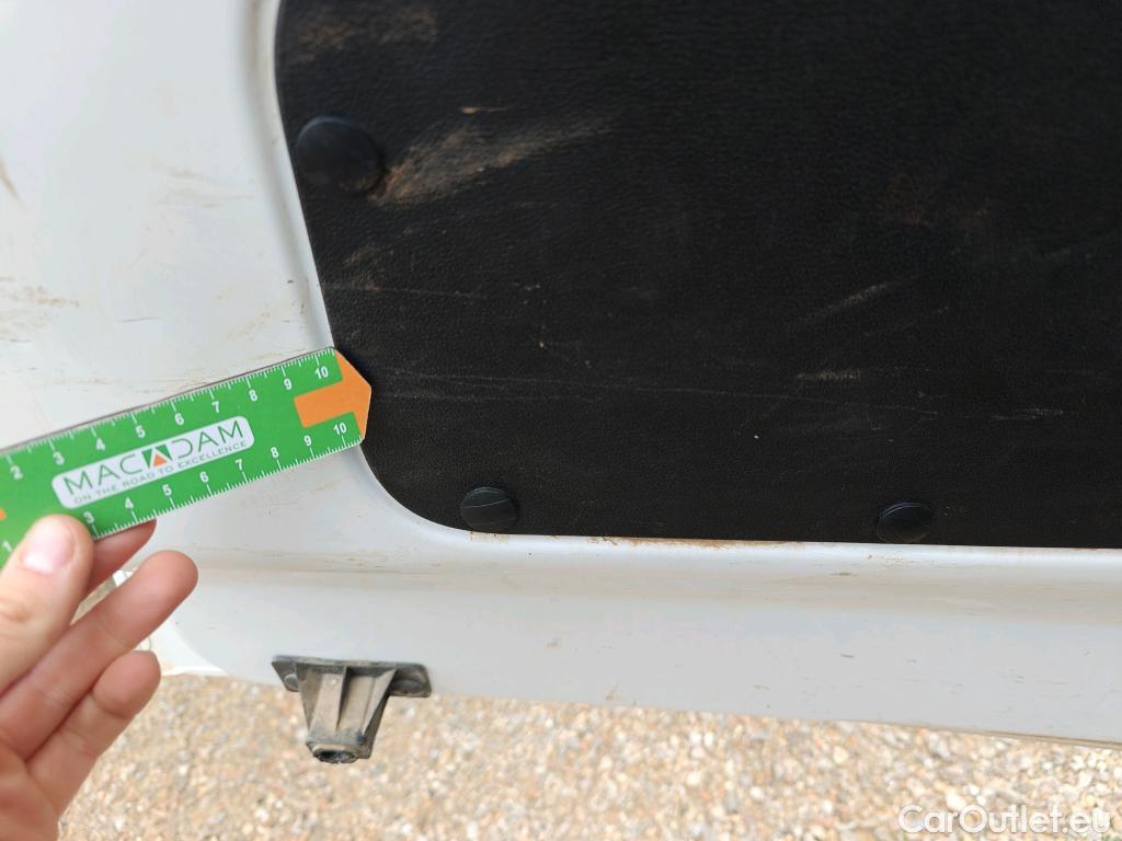  Opel  Combo OPEL  Life / 2018 / 5P / combi 1.5 TD 75kW (100CV) S/S Edition L (IND) #85