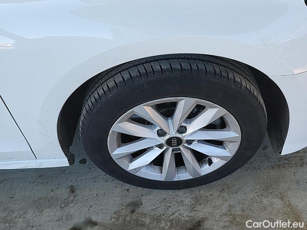  Audi  A3 AUDI  / 2020 / 5P / berlina con portón Sportback 30 TFSI 81kW (110CV) S tronic #9