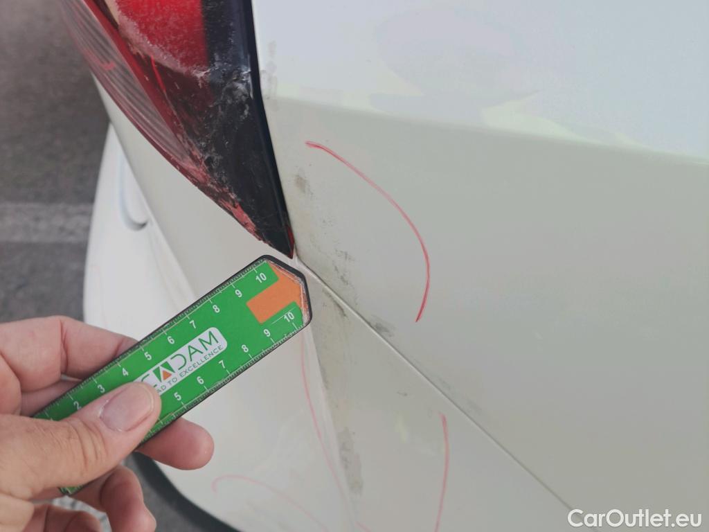  Nissan  Qashqai NISSAN  / 2021 / 5P / todoterreno DIG-T 116kW Xtronic N-Connecta (Skyline) #8