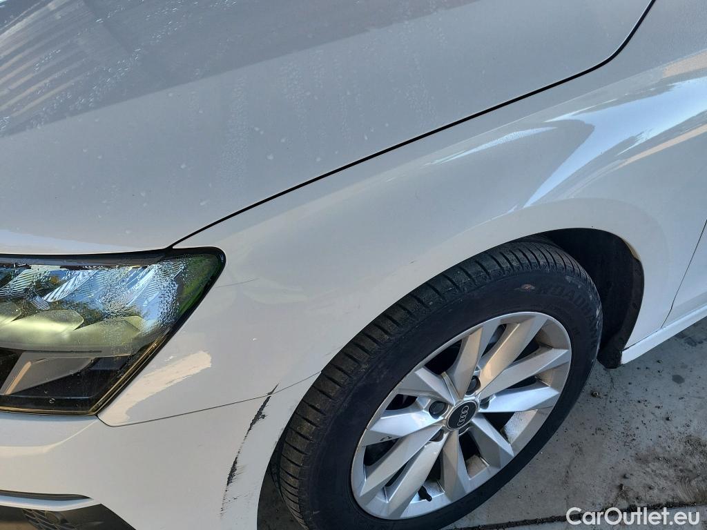  Audi  A3 AUDI  / 2020 / 5P / berlina con portón Sportback 30 TFSI 81kW (110CV) S tronic #15