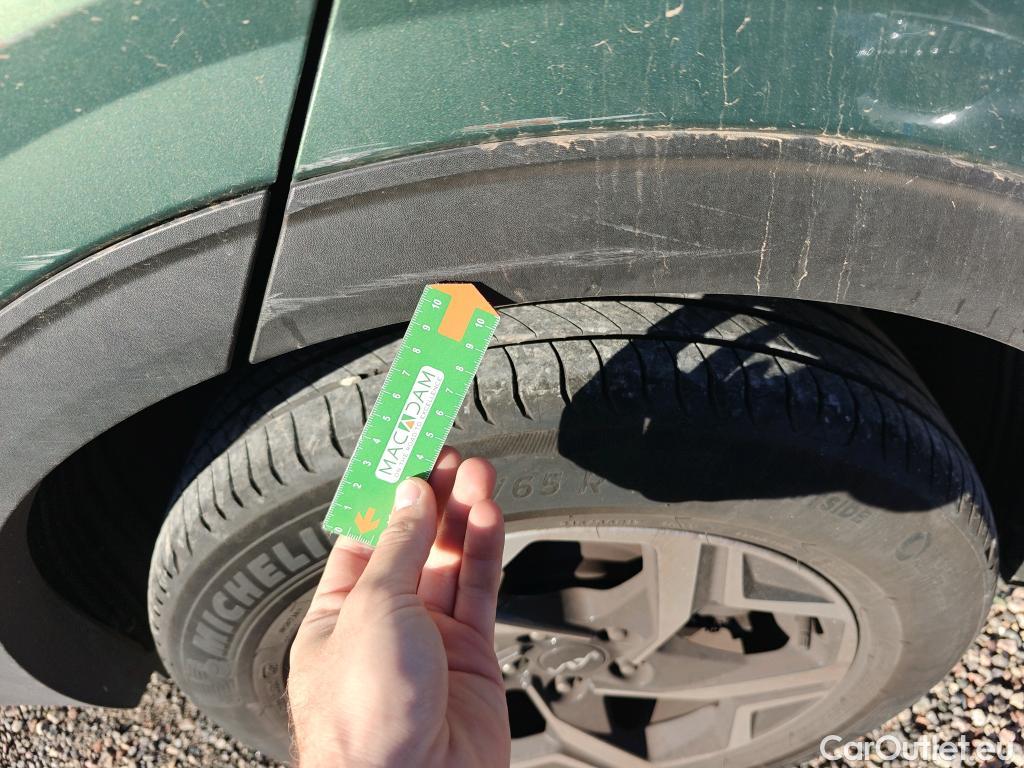  KIA  Sportage KIA  / 2022 / 5P / todoterreno 1.6 T-GDi 112kW (150CV) Concept 4X2 #39