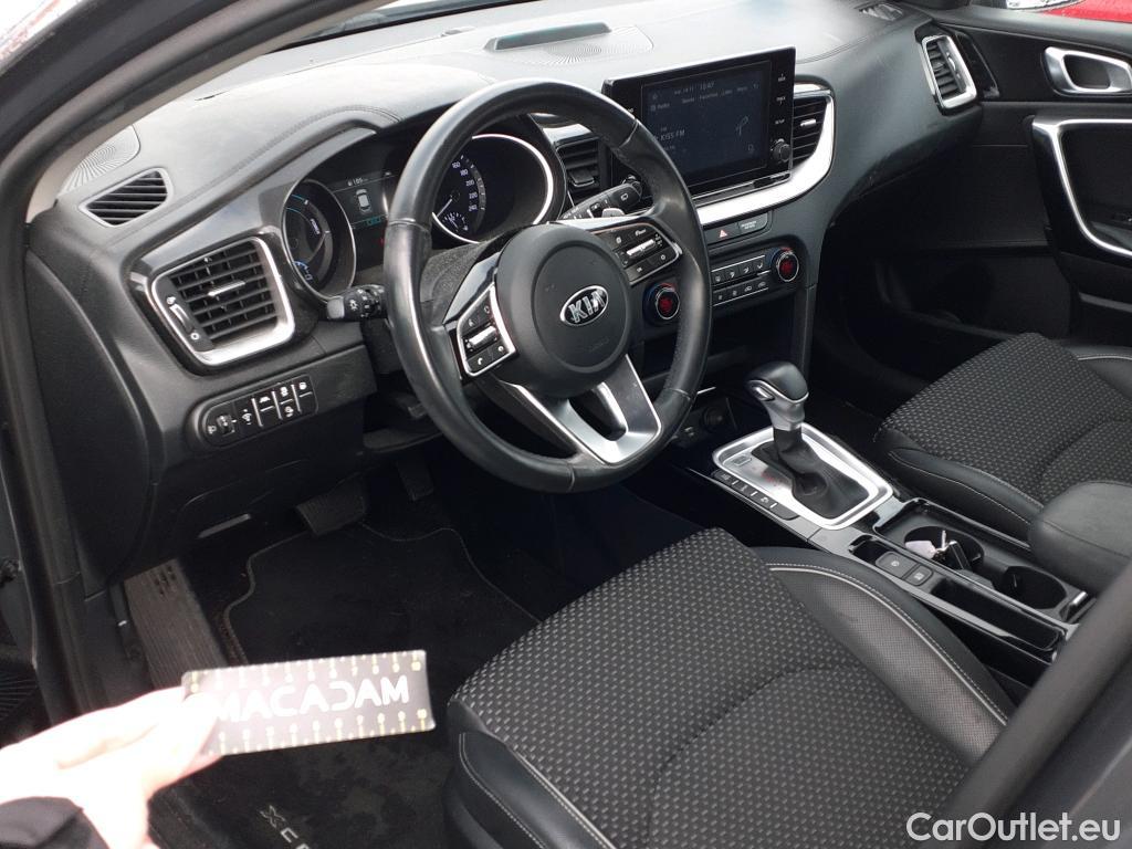  KIA  XCeed KIA  1.6 GDi PHEV 104kW (141CV) eDrive (AC) #28