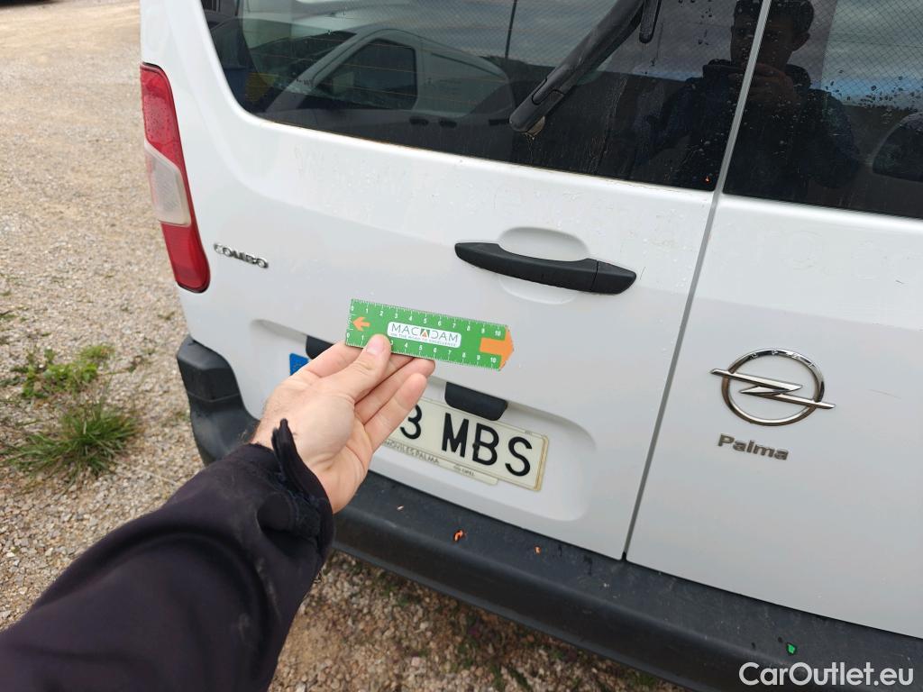  Opel  Combo OPEL  Life / 2018 / 5P / combi 1.5 TD 75kW (100CV) S/S Edition L (IND) #15