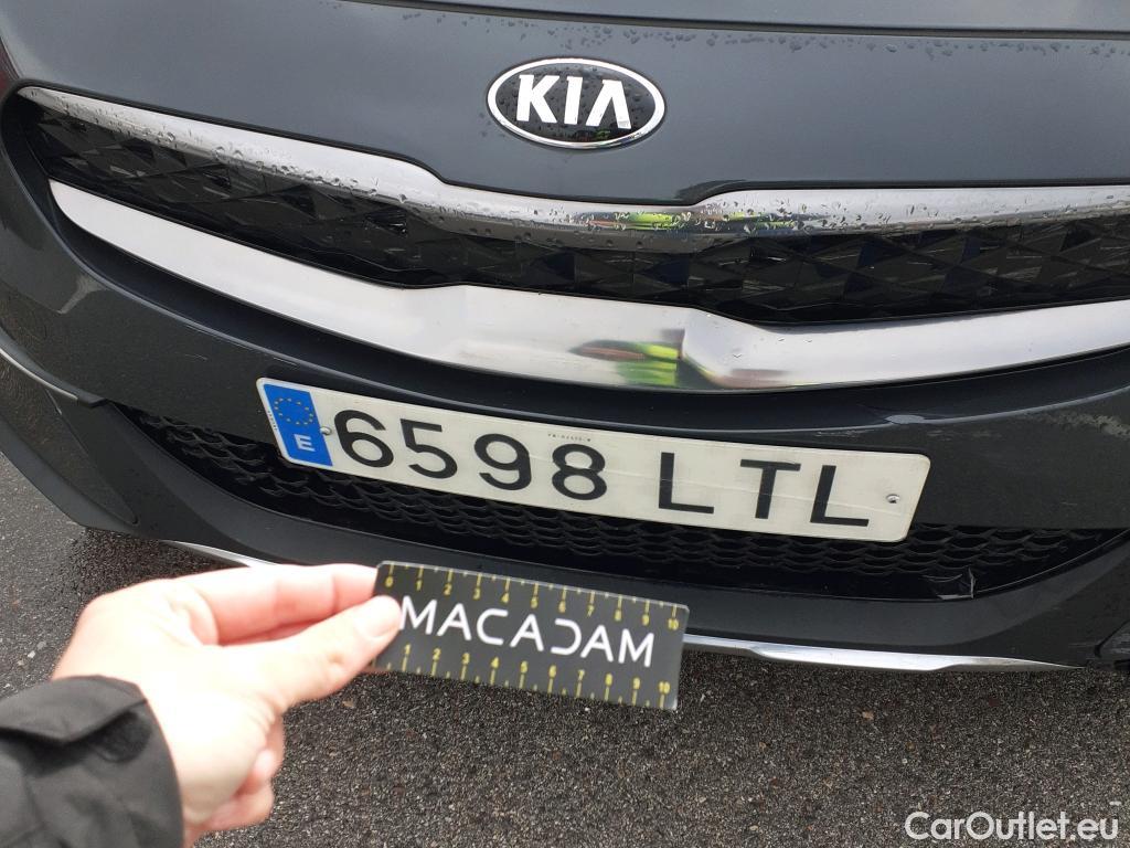  KIA  XCeed KIA  1.6 GDi PHEV 104kW (141CV) eDrive (AC) #26