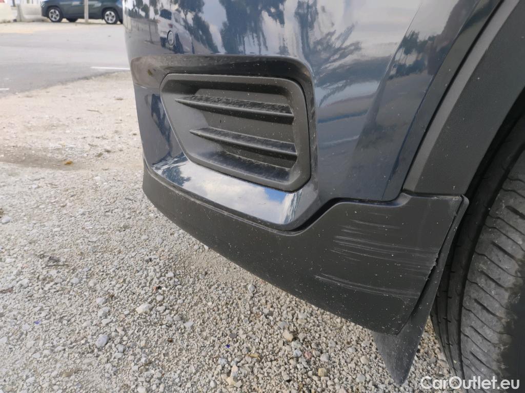  Volvo  XC 40 VOLVO XC40 / 2017 / 5P / todoterreno 1.5 T4 Twin Recharge R-Design Auto #24