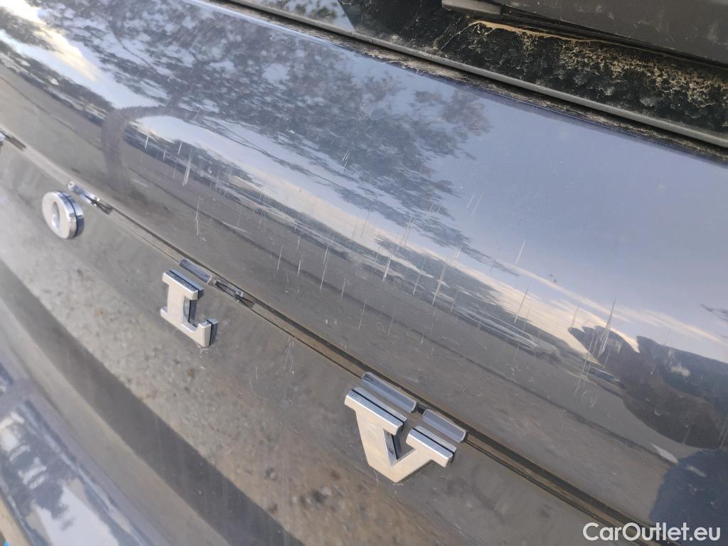  Volvo  XC 40 VOLVO XC40 / 2017 / 5P / todoterreno 1.5 T4 Twin Recharge R-Design Auto #2