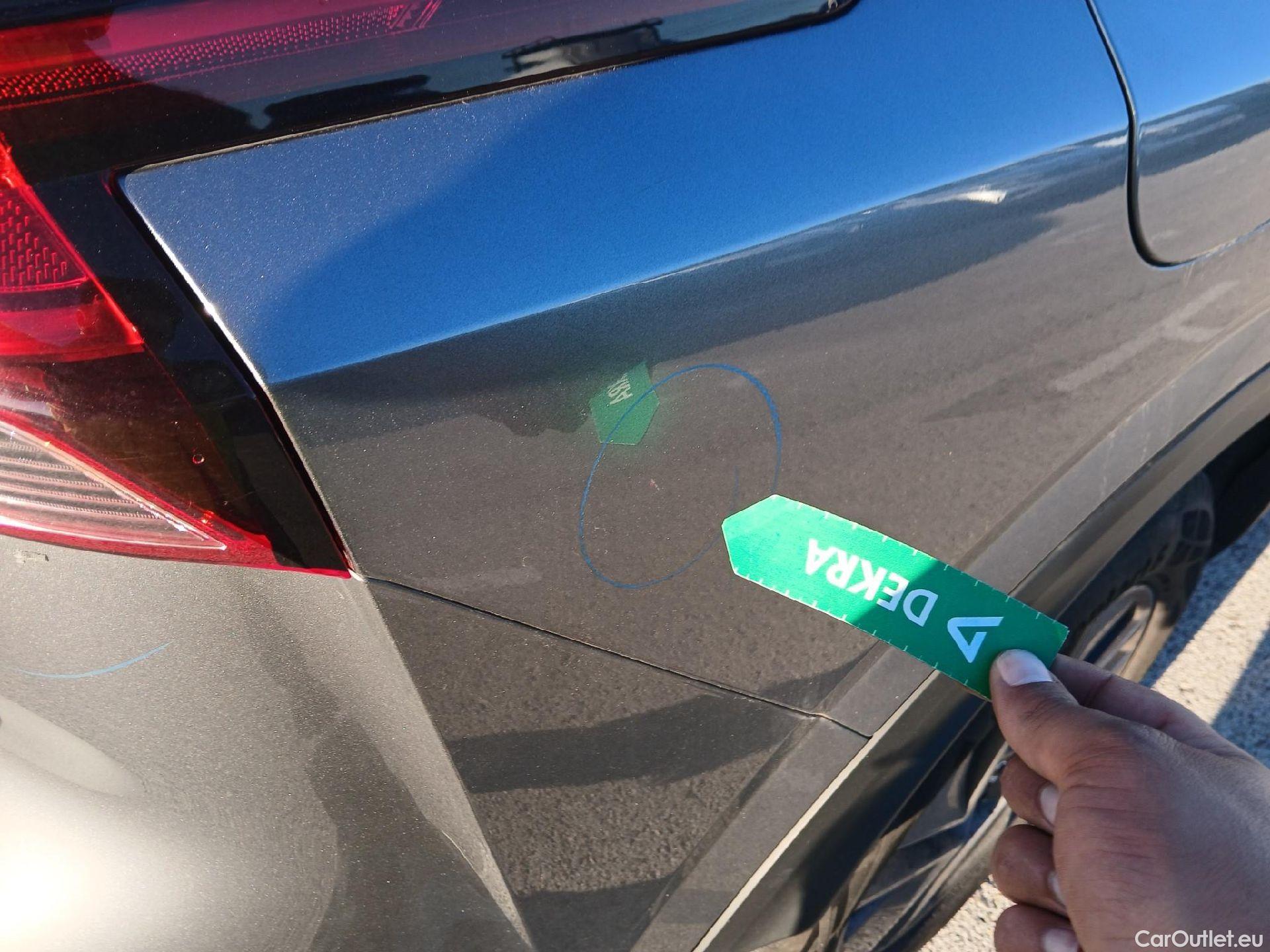  Nissan  Qashqai NISSAN  / 2021 / 5P / todoterreno DIG-T 116kW (158CV) mHEV Xtronic Acenta (AC4) #20