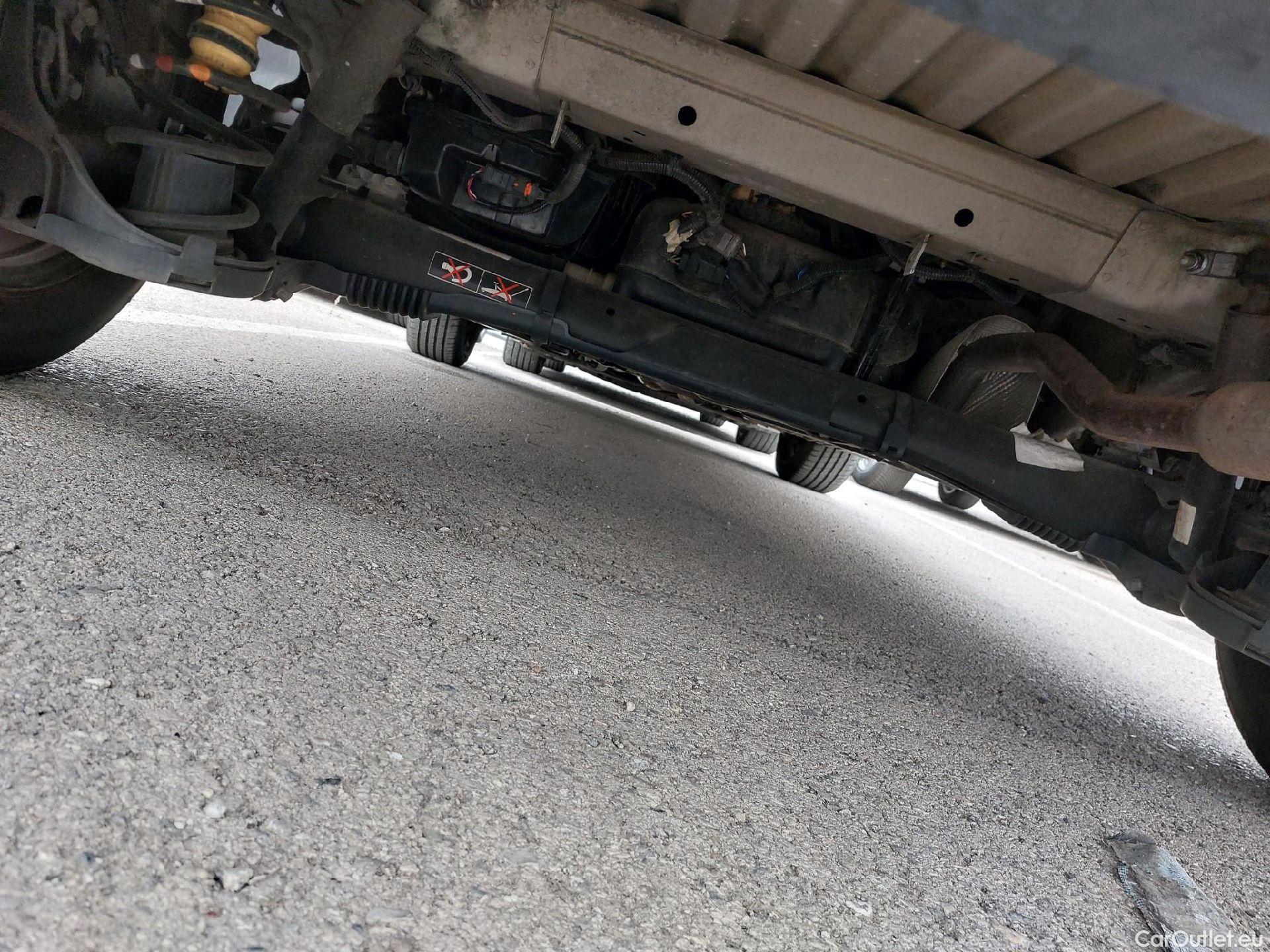  Citroen  Berlingo  Combi Live Pack M 1.5 BlueHDi 100CV MT6 E6d #4