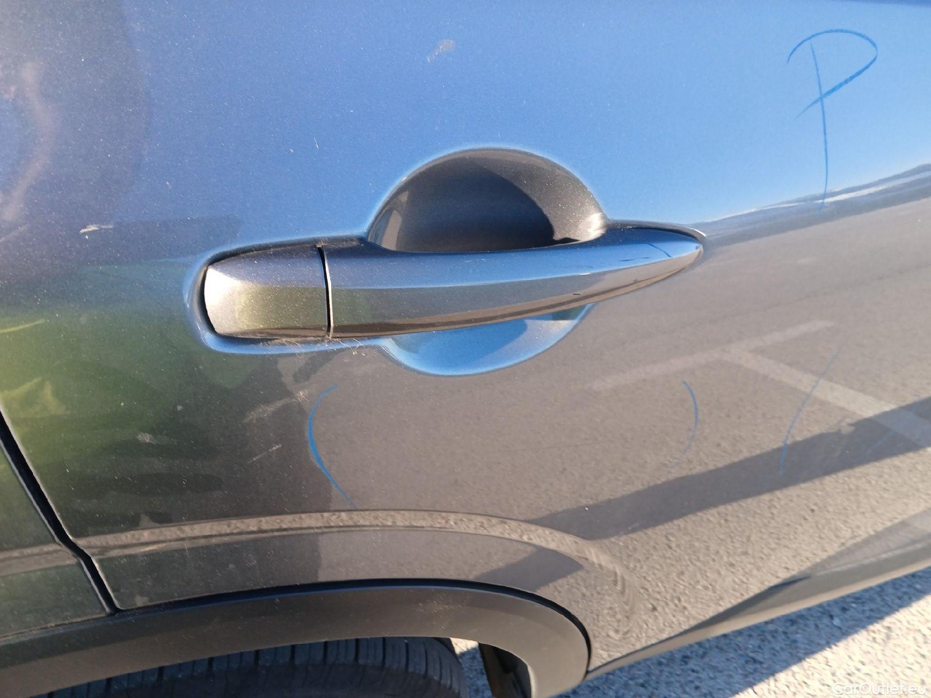  Nissan  Qashqai NISSAN  / 2021 / 5P / todoterreno DIG-T 116kW (158CV) mHEV Xtronic Acenta (AC4) #24