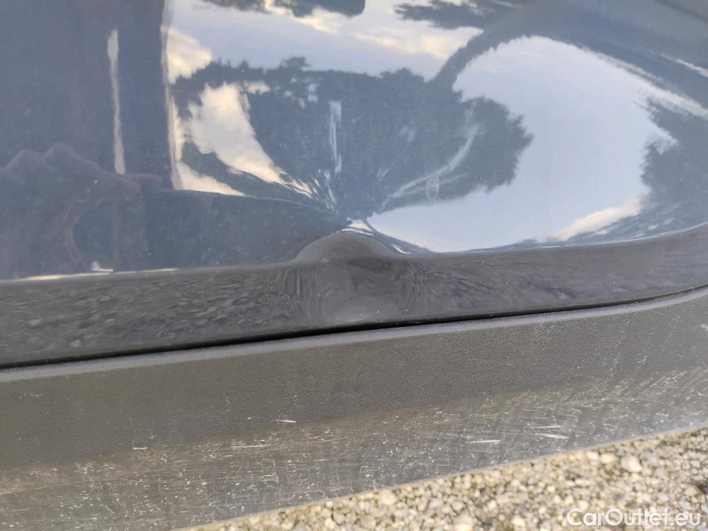  Volvo  XC 40 VOLVO XC40 / 2017 / 5P / todoterreno 1.5 T4 Twin Recharge R-Design Auto #16