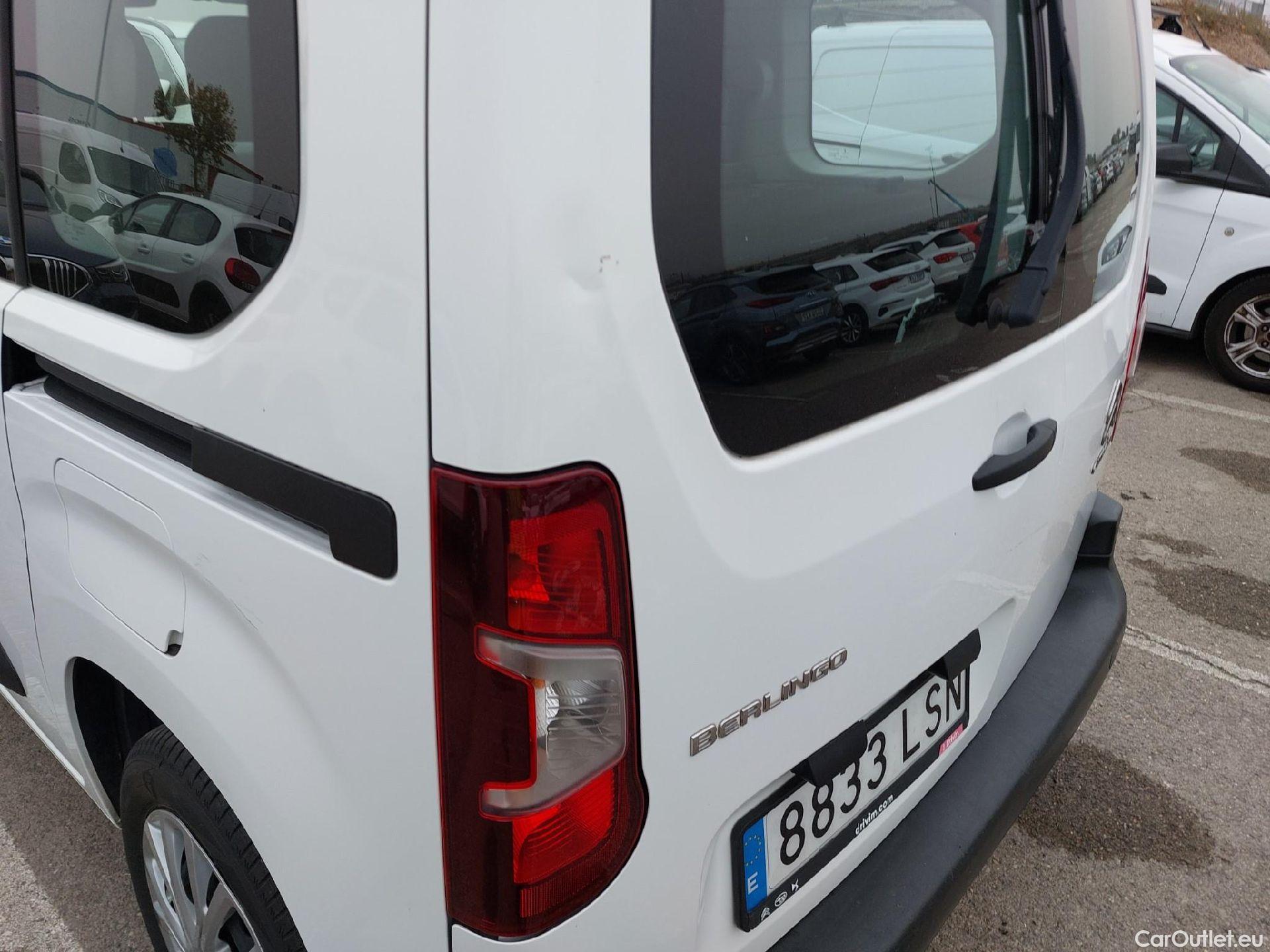  Citroen  Berlingo  Combi Live Pack M 1.5 BlueHDi 100CV MT6 E6d #18