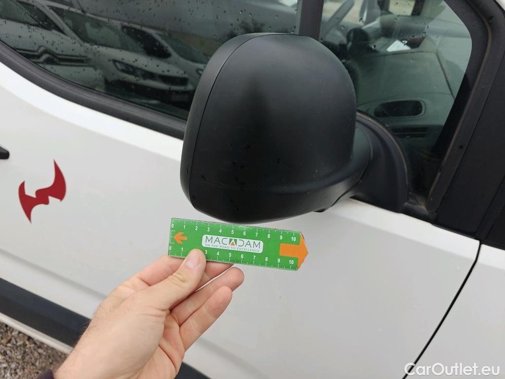  Opel  Combo OPEL  / 2018 / 4P / furgón derivado de turismo 1.5TD 75kW (100CV) Express XL H1 1000kg #79