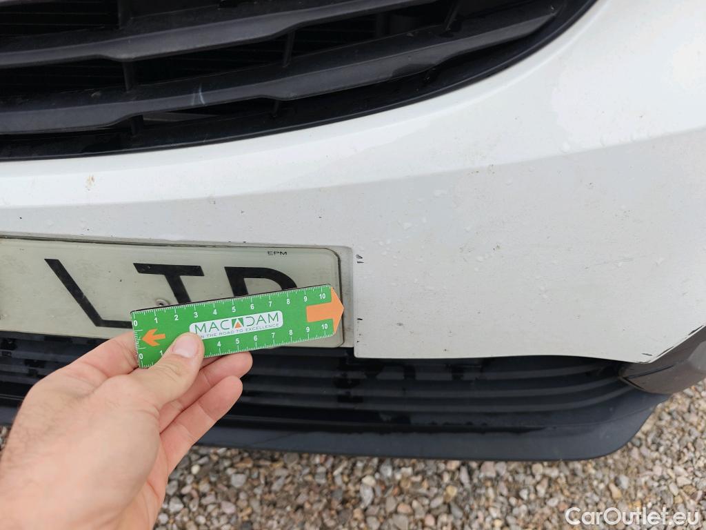  Opel  Combo OPEL  / 2018 / 4P / furgón derivado de turismo 1.5TD 75kW (100CV) Express XL H1 1000kg #46