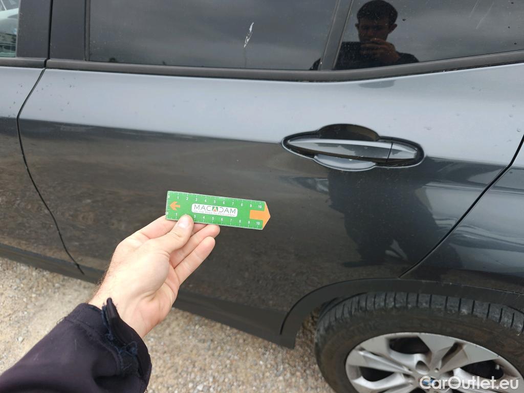  Bmw  X2 BMW  / 2017 / 5P / todoterreno sDrive18d (AC) #9