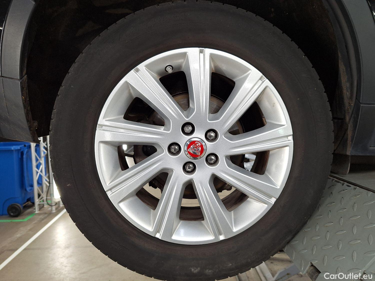  Jaguar  E-PACE Jaguar,  '17, Jaguar  D150 Aut. AWD S 5d #20