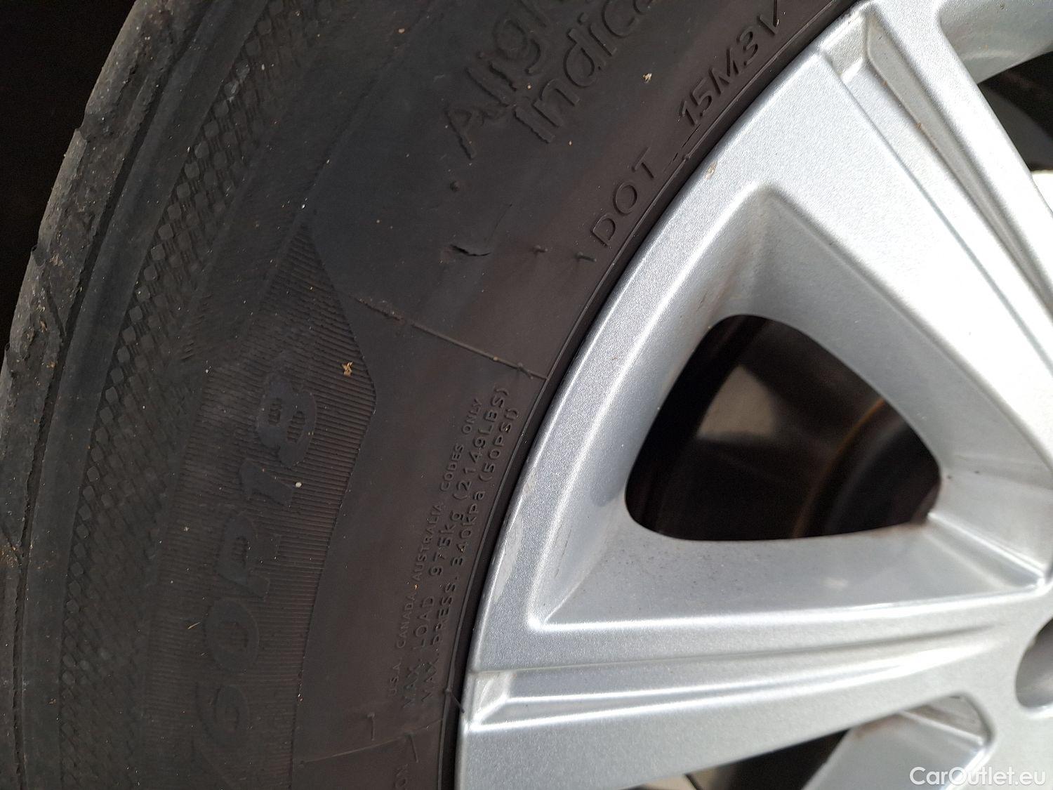  Jaguar  E-PACE Jaguar,  '17, Jaguar  D150 Aut. AWD S 5d #17