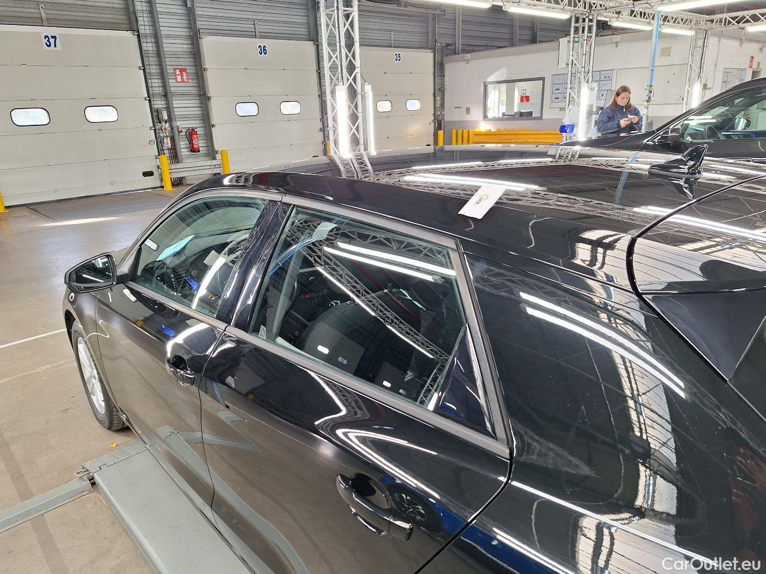  Audi  A1 Sportback Audi, A1 SB '18, Audi  1.0 25 TFSI 70kW 5d #29