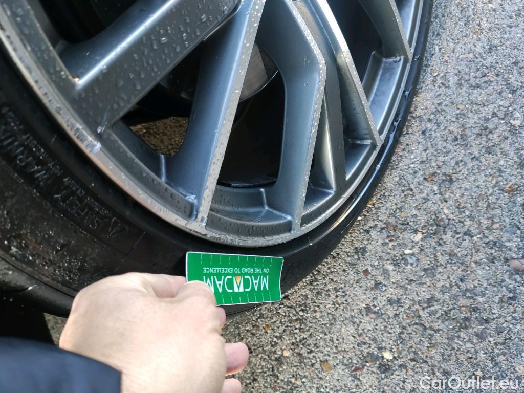  Audi  Q7 AUDI  / 2019 / 5P / todoterreno S TFSI 373kW (507CV) quattro tiptronic #4