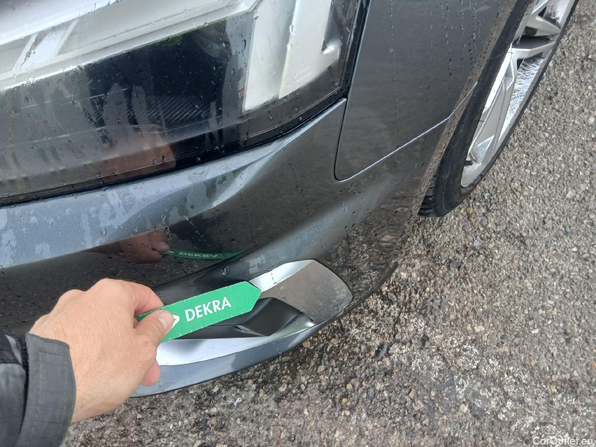  Audi  A5 Sportback AUDI A5 / 2019 / 5P / berlina con portón S Line 35 TFSI S tronic Sportback #3