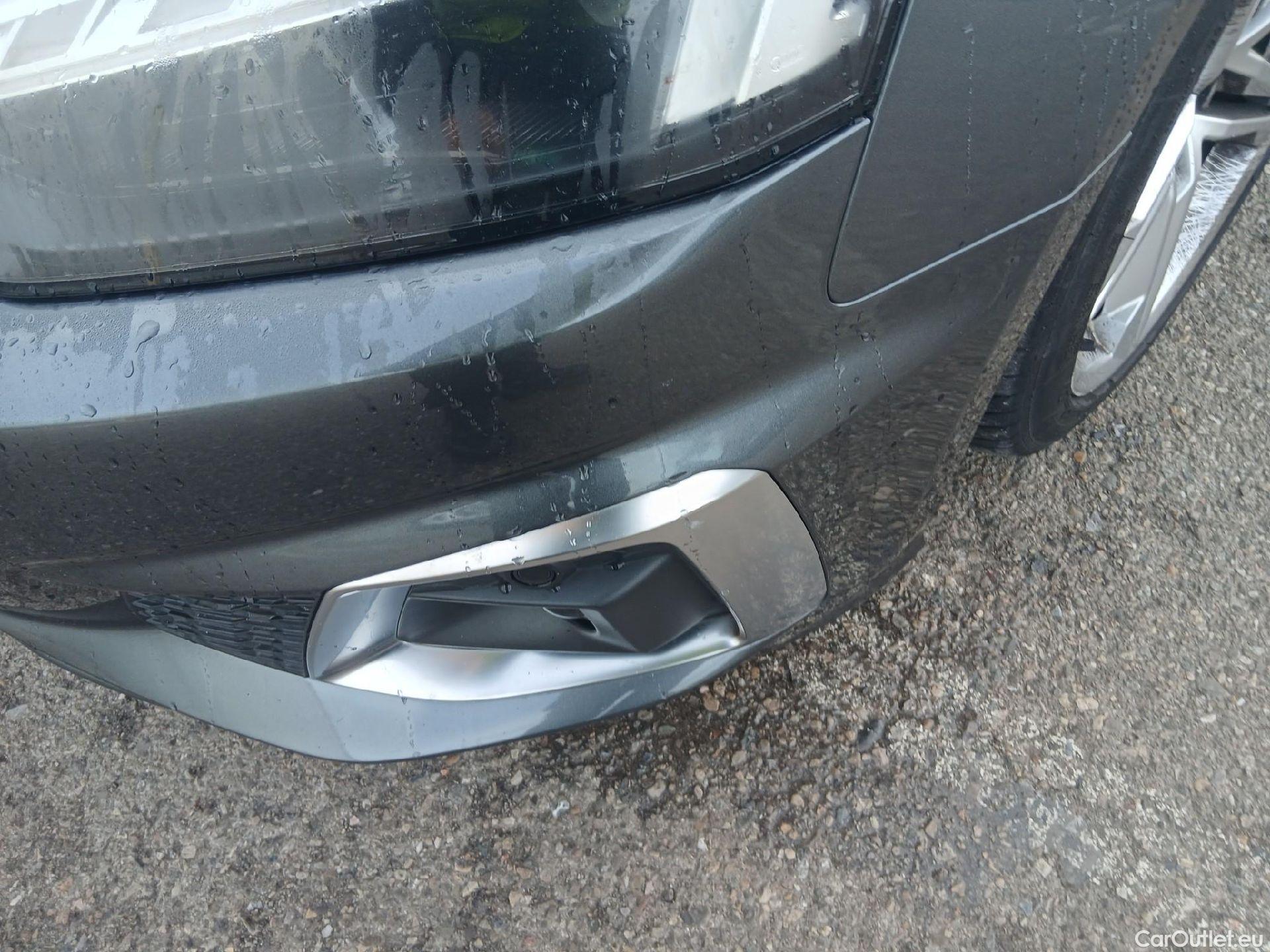  Audi  A5 Sportback AUDI A5 / 2019 / 5P / berlina con portón S Line 35 TFSI S tronic Sportback #4