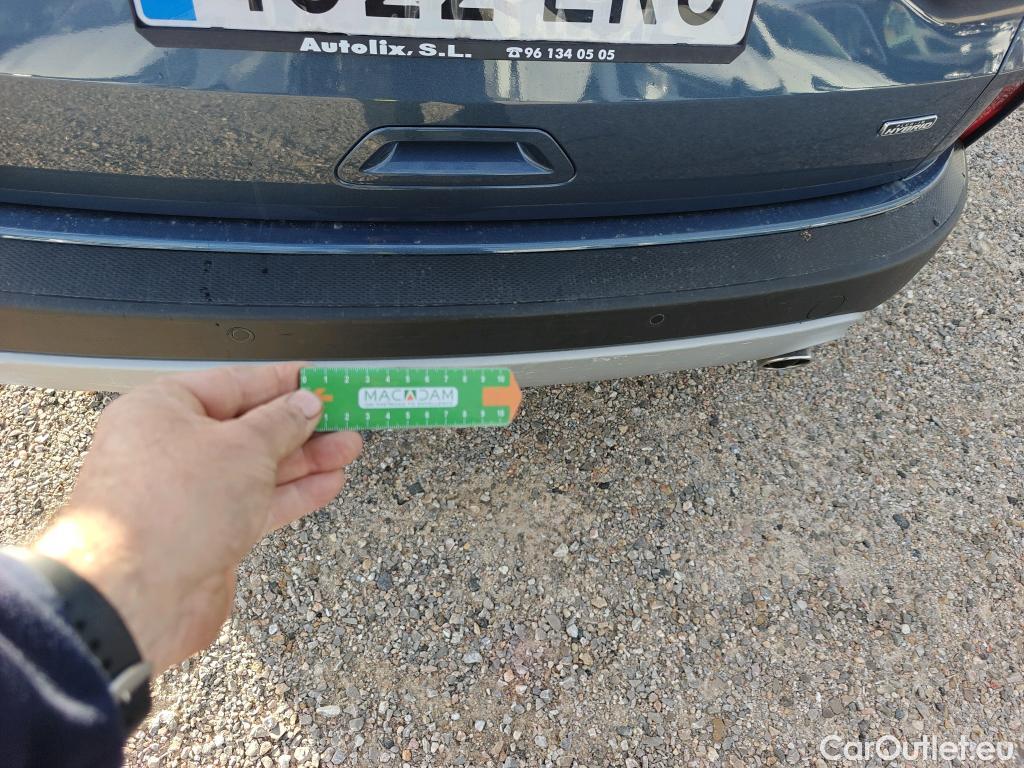  Ford  Kuga FORD  / 2019 / 5P / todoterreno Titanium 2.5 Duratec PHEV 165kW Auto #10