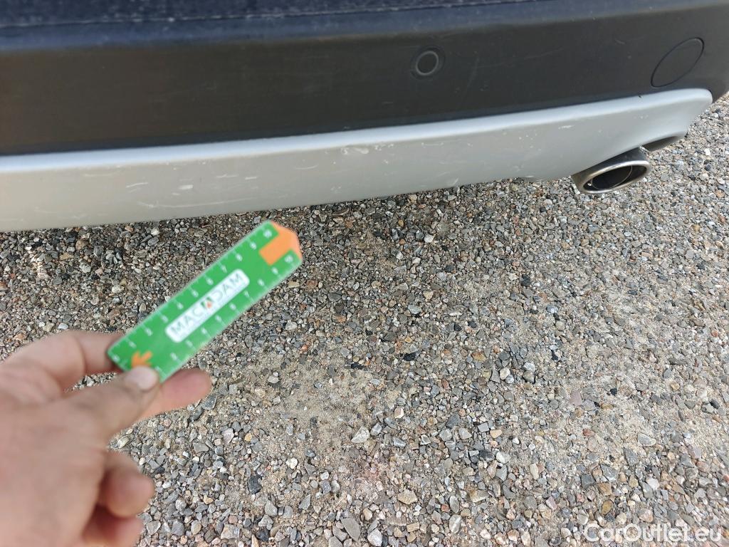  Ford  Kuga FORD  / 2019 / 5P / todoterreno Titanium 2.5 Duratec PHEV 165kW Auto #7