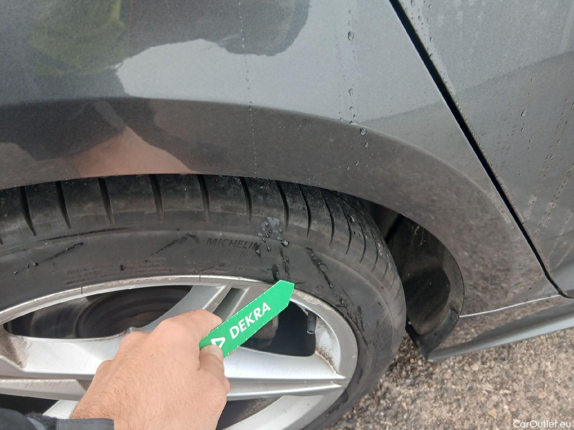  Audi  A5 Sportback AUDI A5 / 2019 / 5P / berlina con portón S Line 35 TFSI S tronic Sportback #12