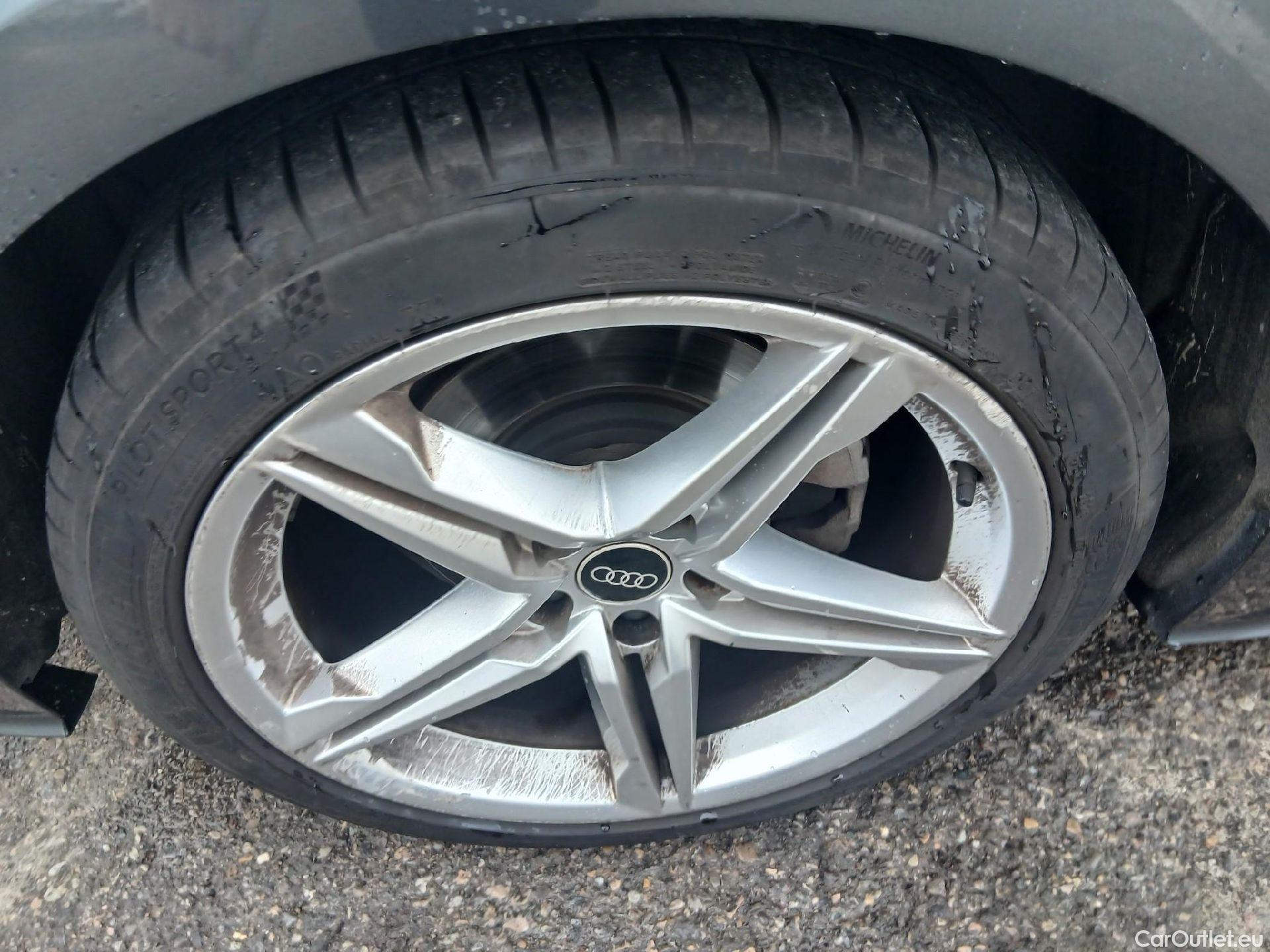  Audi  A5 Sportback AUDI A5 / 2019 / 5P / berlina con portón S Line 35 TFSI S tronic Sportback #10