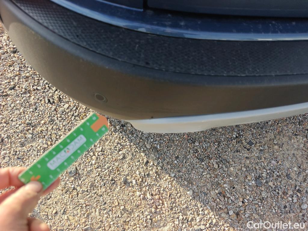  Ford  Kuga FORD  / 2019 / 5P / todoterreno Titanium 2.5 Duratec PHEV 165kW Auto #11