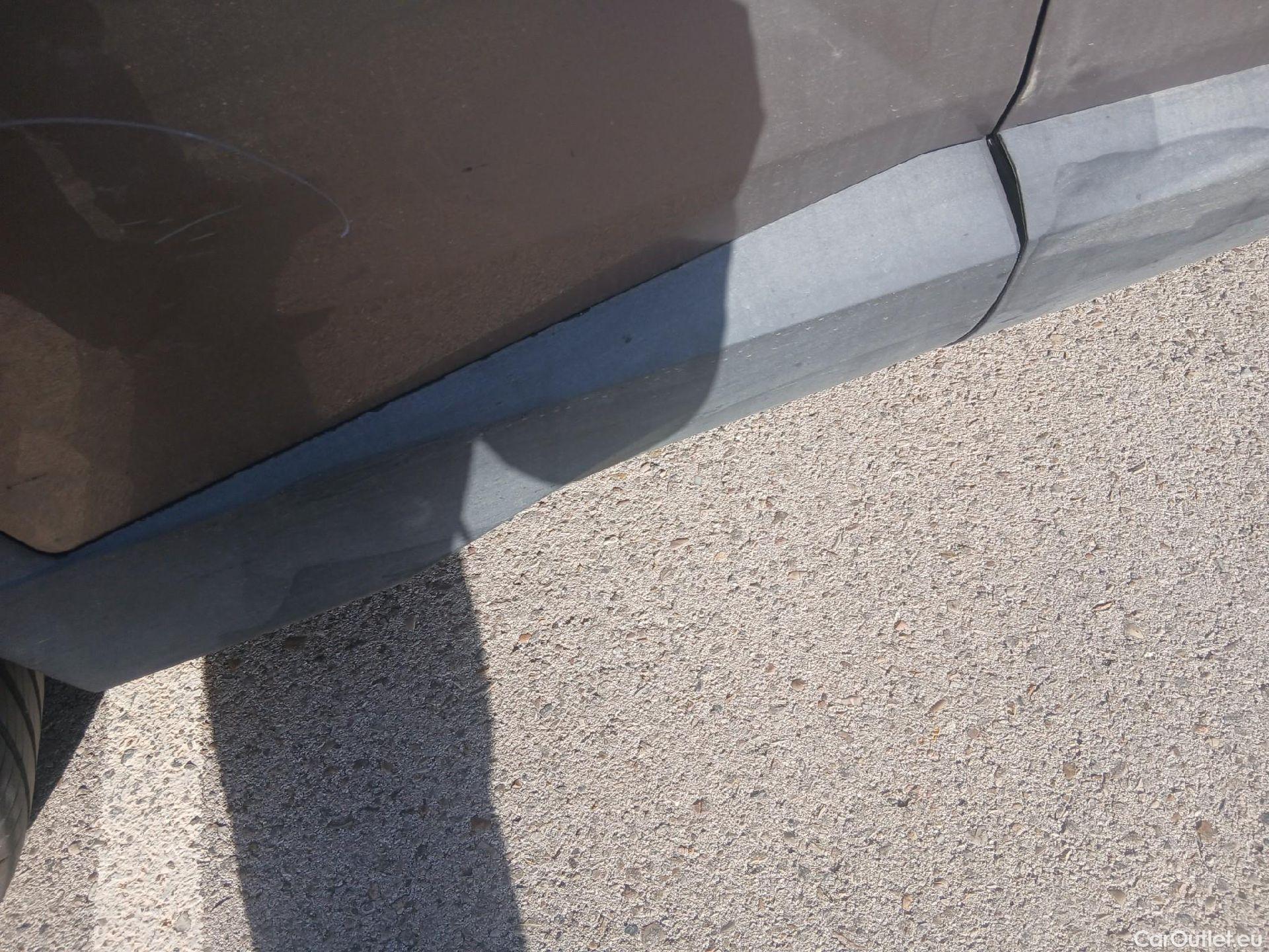  Hyundai  Tucson HYUNDAI  / 2020 / 5P / todoterreno 1.6 TGDI PHEV 195kW Tecno Sky Auto 4x4 #39