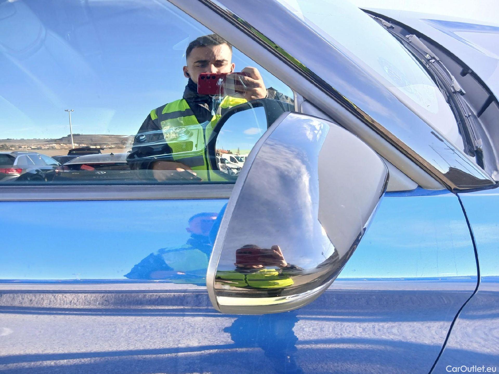  Ford  Explorer FORD  / 2019 / 4P / todoterreno 3.0 PHEV AWD ST Line #25