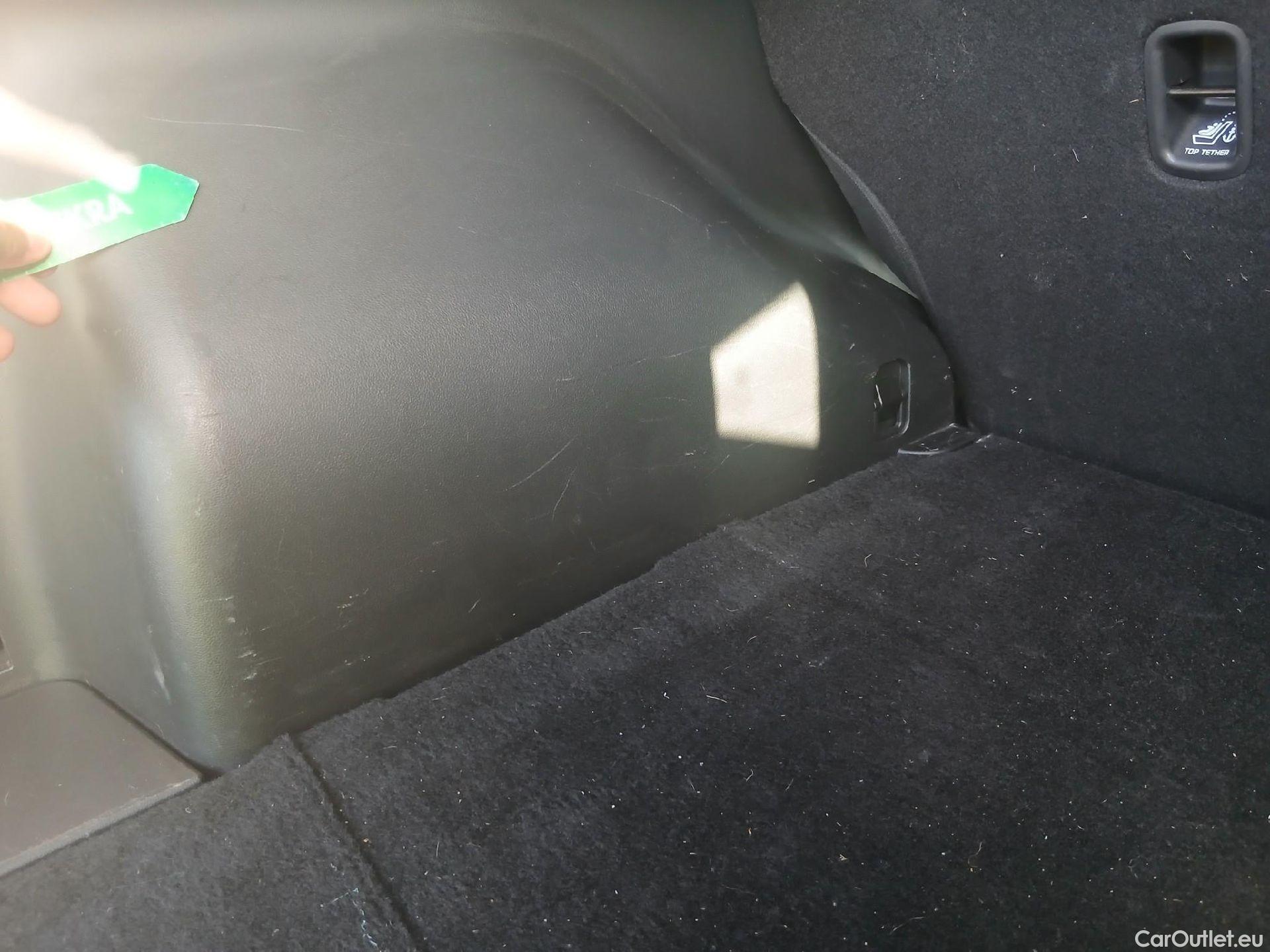  Hyundai  Tucson HYUNDAI  / 2020 / 5P / todoterreno 1.6 TGDI PHEV 195kW Tecno Sky Auto 4x4 #7