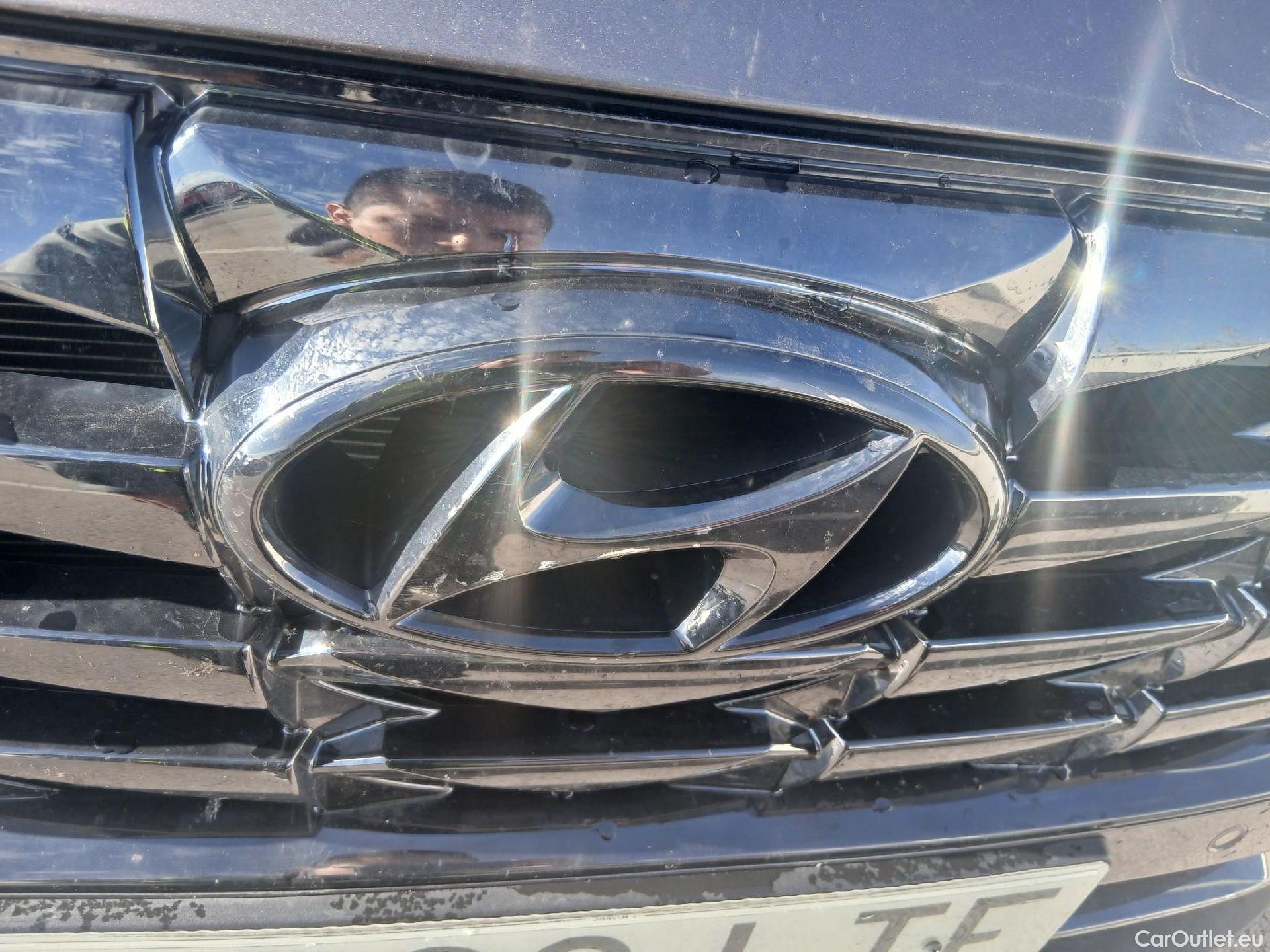  Hyundai  Tucson HYUNDAI  / 2020 / 5P / todoterreno 1.6 TGDI PHEV 195kW Tecno Sky Auto 4x4 #15