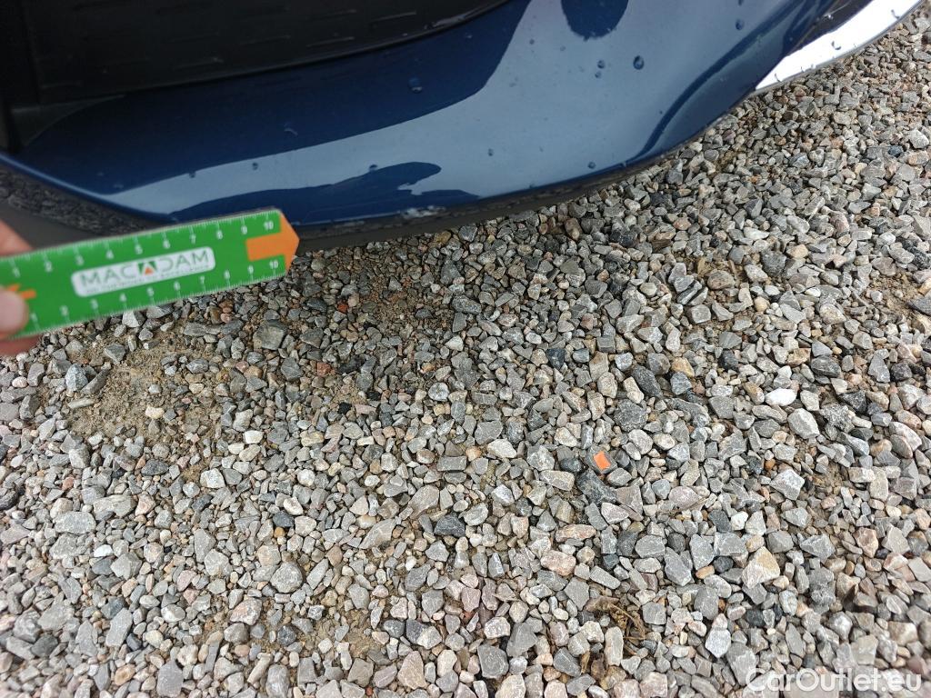  Mercedes  GLA MERCEDES-BENZ  / 2020 / 5P / todoterreno  200 D #4