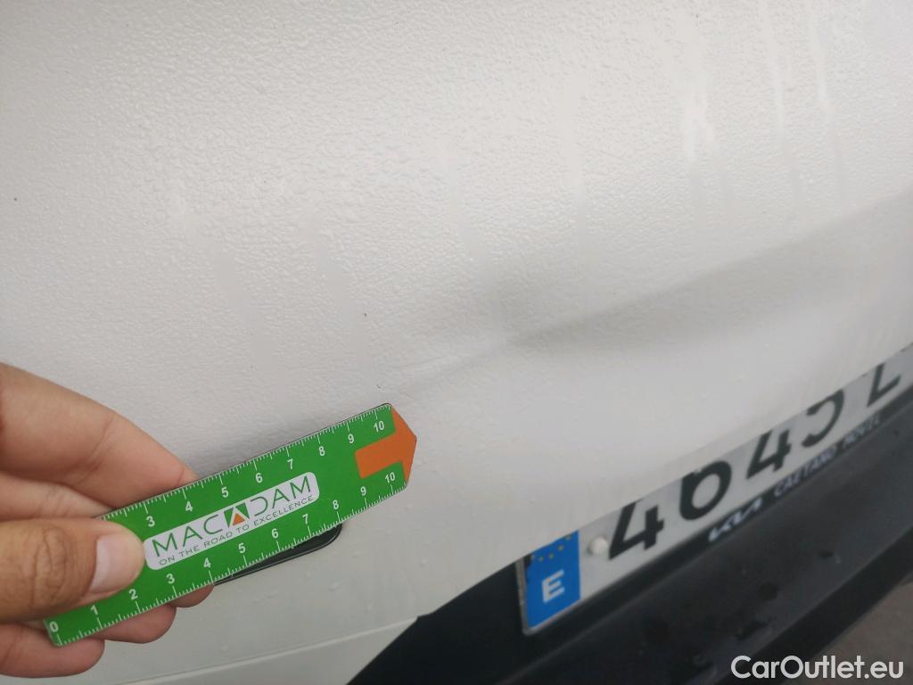  KIA  STONIC KIA  / 2017 / 5P / todoterreno 1.0 T-GDi 74kW (100CV) MHEV iMT Concept #2