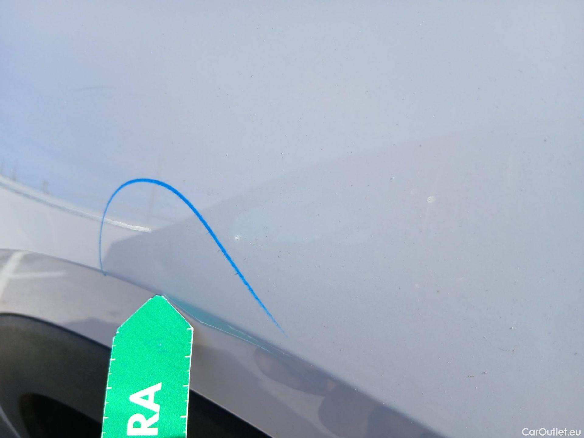  Opel   Grandland X OPEL Grandland / 2021 / 5P / todoterreno 1.5 CDTi Business Edition Auto #17