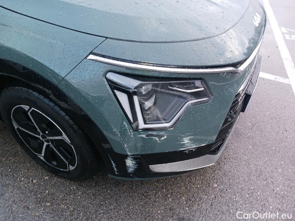  KIA  Niro KIA  / 2022 / 5P / crossover 1.6 GDi PHEV 135kW (183CV) Drive #4