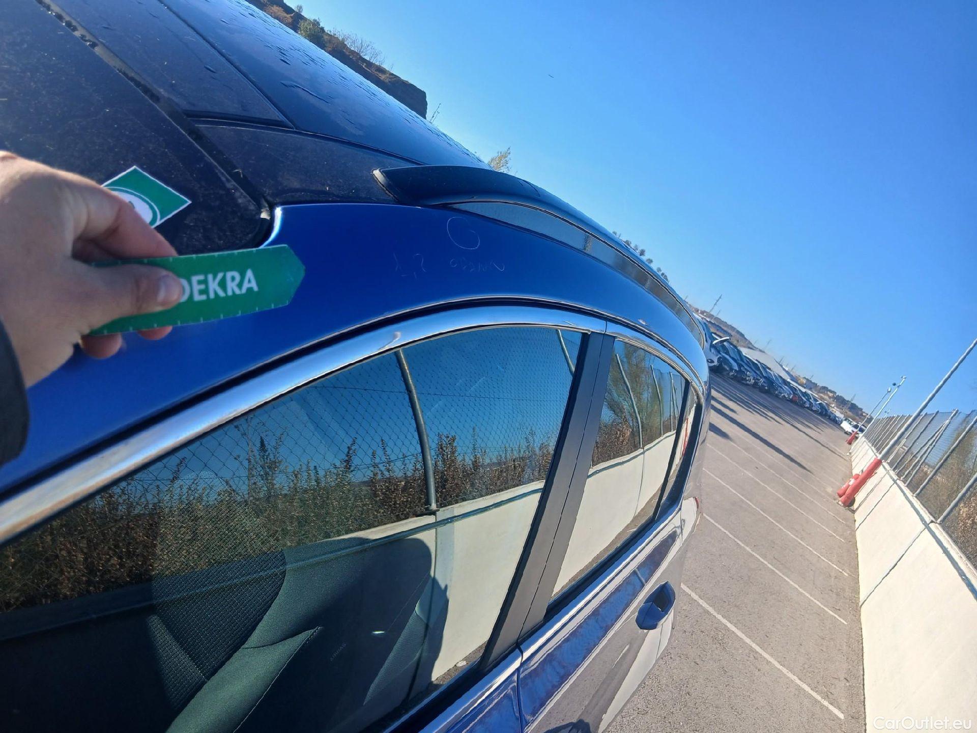  KIA  Sportage KIA  / 2018 / 5P / todoterreno 1.6 MHEV Black Edition 100kW (136CV) 4x2(SP) #12