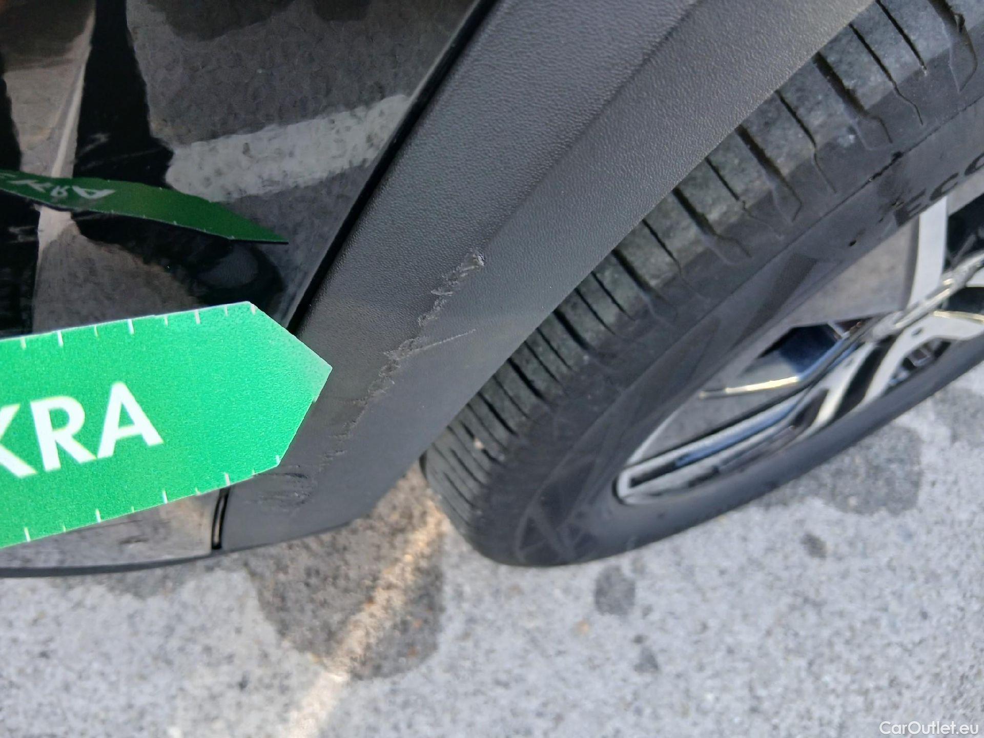  Mercedes  GLA MERCEDES-BENZ  / 2020 / 5P / todoterreno  250 e #29