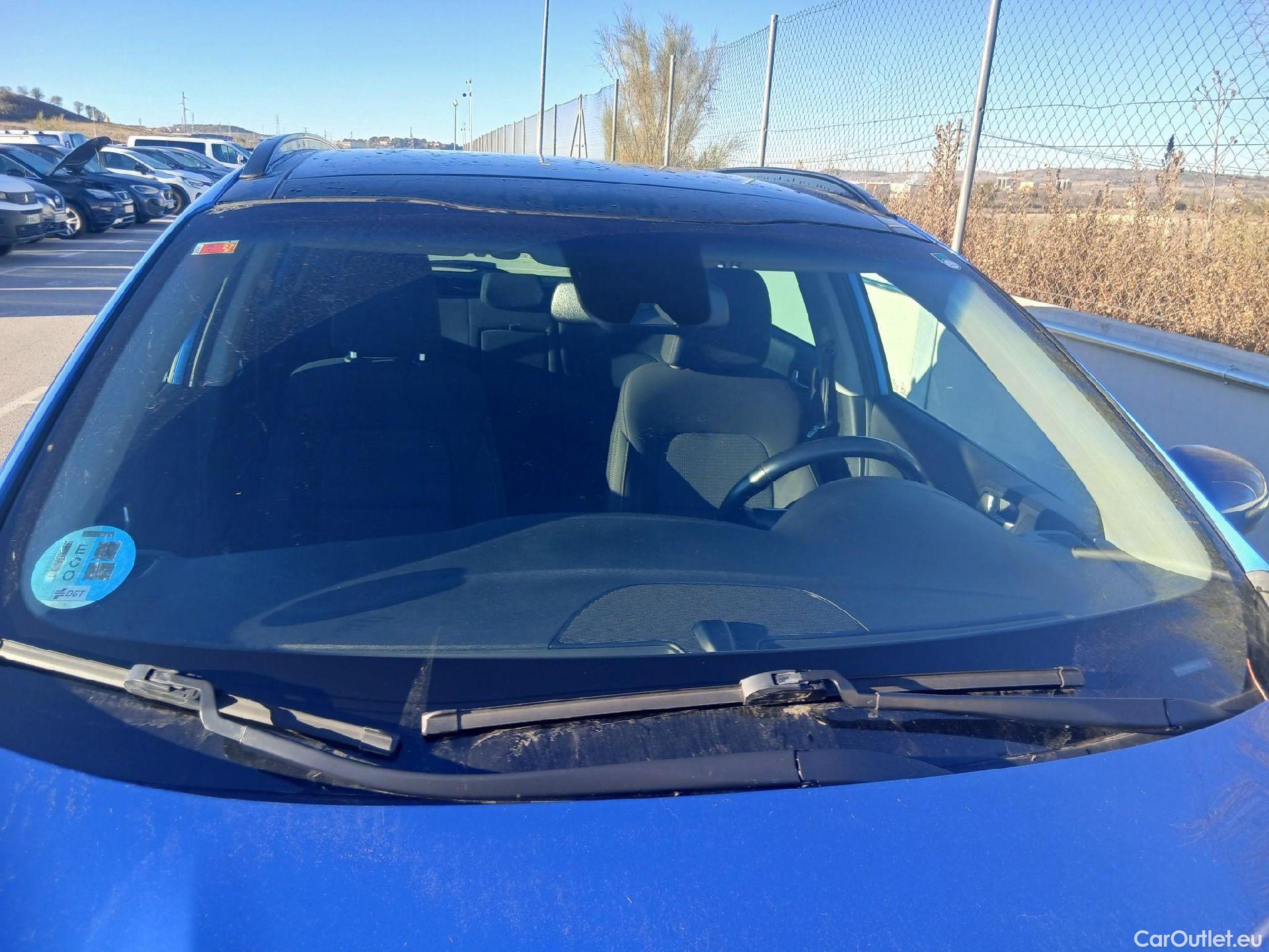  KIA  Sportage KIA  / 2018 / 5P / todoterreno 1.6 MHEV Black Edition 100kW (136CV) 4x2(SP) #10