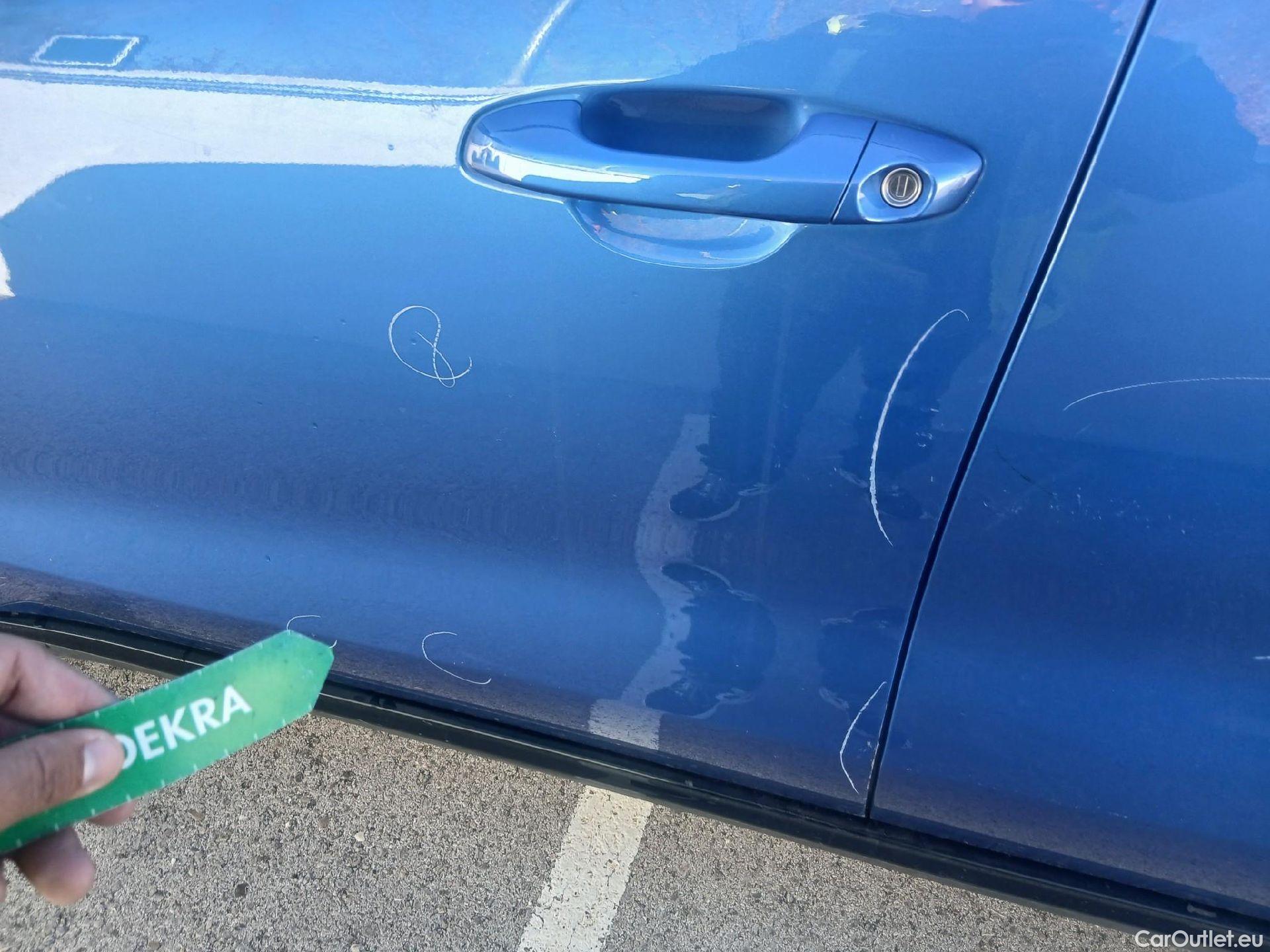  KIA  Sportage KIA  / 2018 / 5P / todoterreno 1.6 MHEV Black Edition 100kW (136CV) 4x2(SP) #16