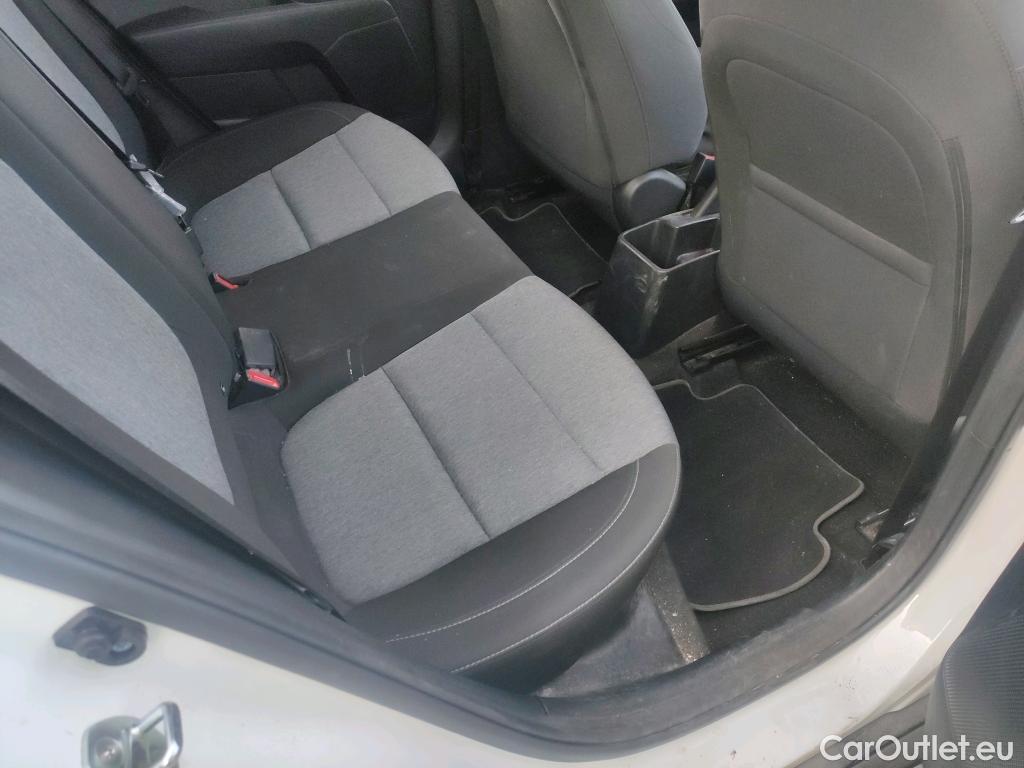  KIA  STONIC KIA  / 2017 / 5P / todoterreno 1.0 T-GDi 74kW (100CV) MHEV iMT Concept #13