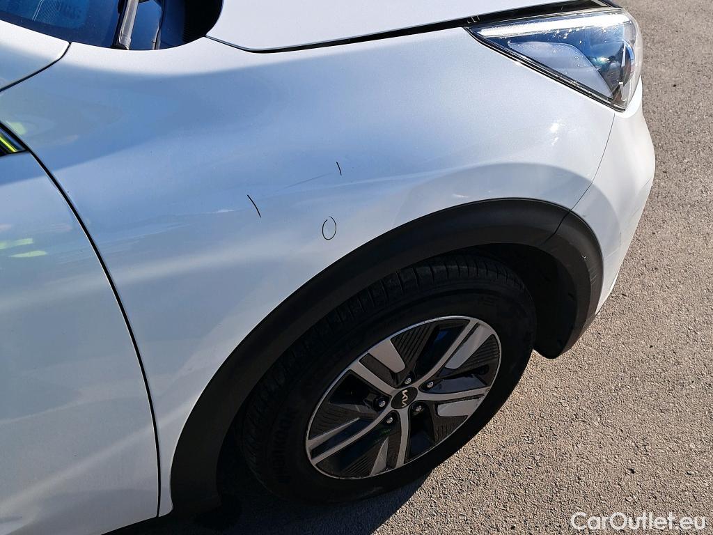  KIA  Niro KIA  / 2019 / 5P / crossover 1.6 GDi HEV 104kW (141CV) Drive #15