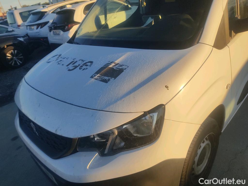  Peugeot  Partner PEUGEOT  / 2018 / 4P / furgón derivado de turismo Premium Standard 600kg BlueHDi 73kW #10